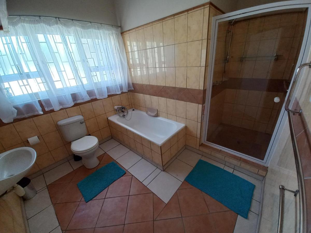 Huisie Langs Die See Swakopmund Exterior photo